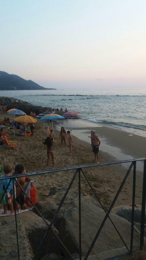 Apartament La Casa Di Checco Santa Maria di Castellabate Zewnętrze zdjęcie